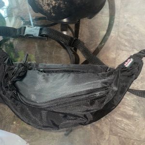 Simple Black Tundra Fanny Pack / cross body sling bag